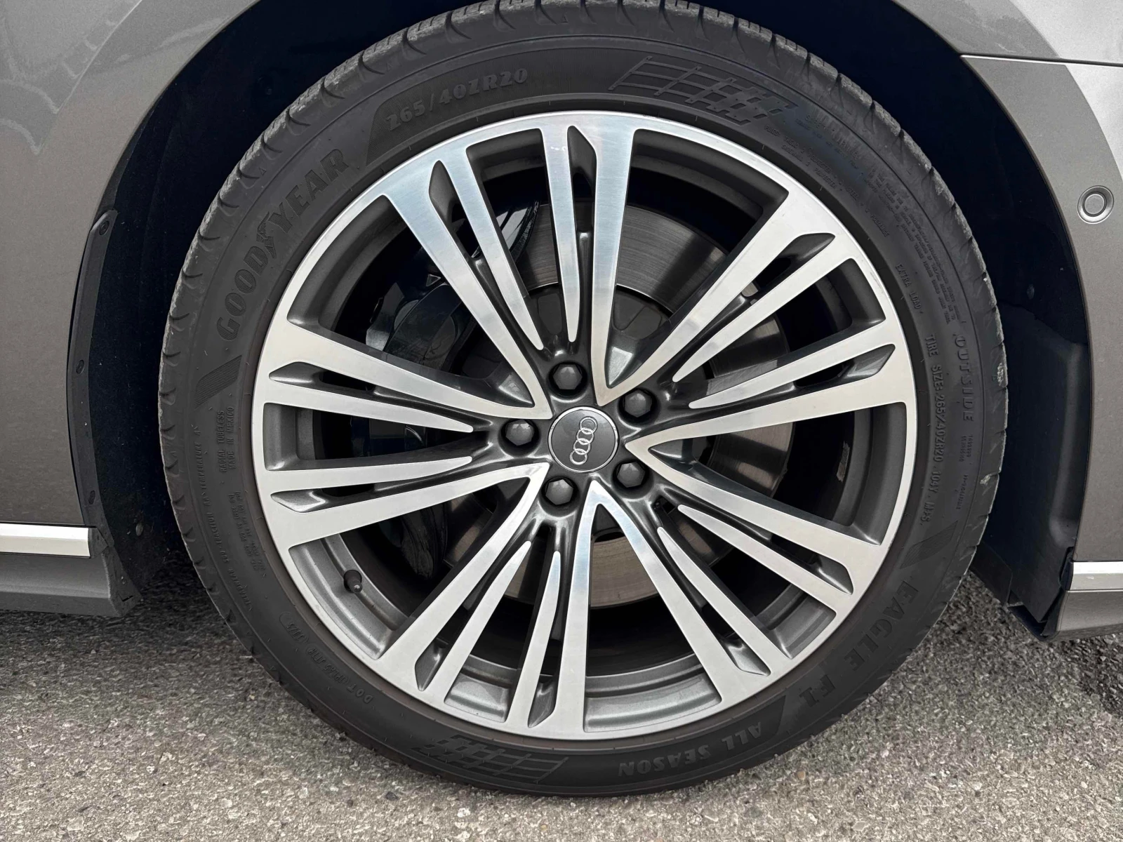 Audi A8 * 60 TFSI * ТЕЛЕВИЗОРИ * БЕЗ ЗАБЕЛЕЖКА, снимка 6 - Автомобили и джипове - 56088467