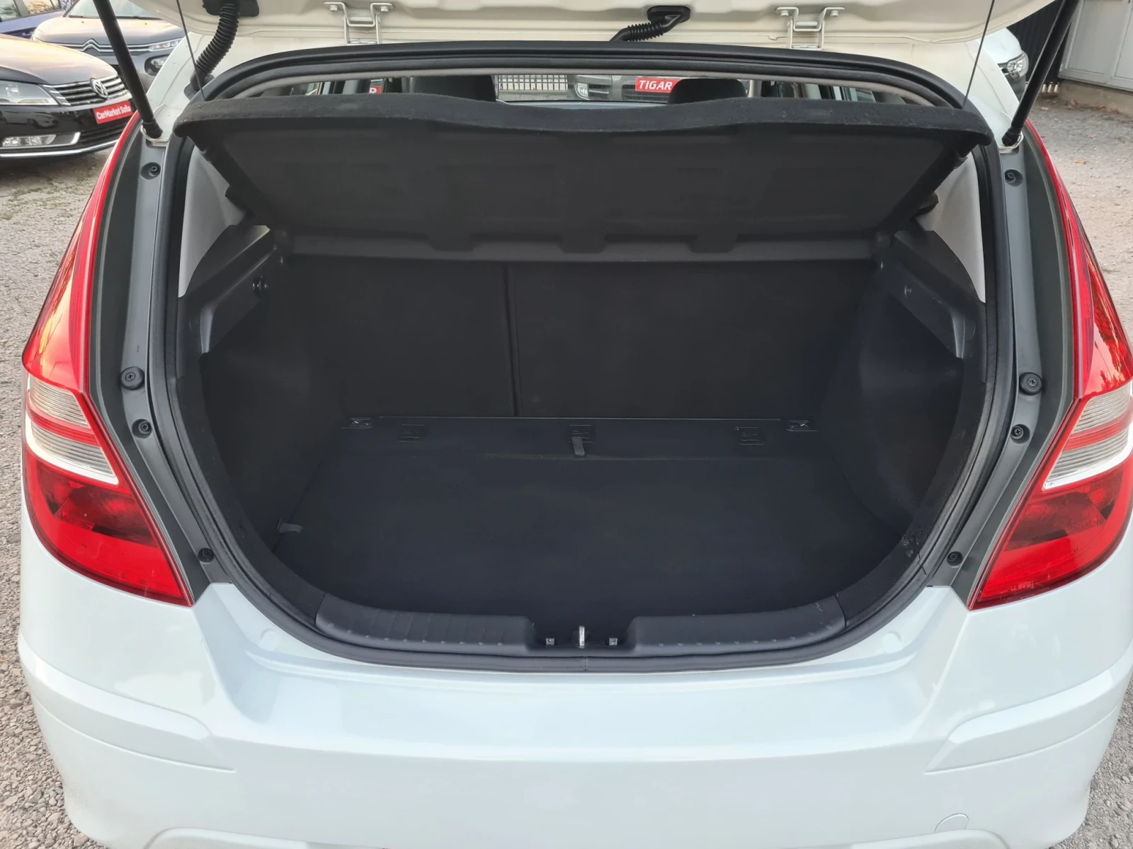 Hyundai I30 1.6i 16V 126p.s  SWISS  | Mobile.bg � ����������� 12