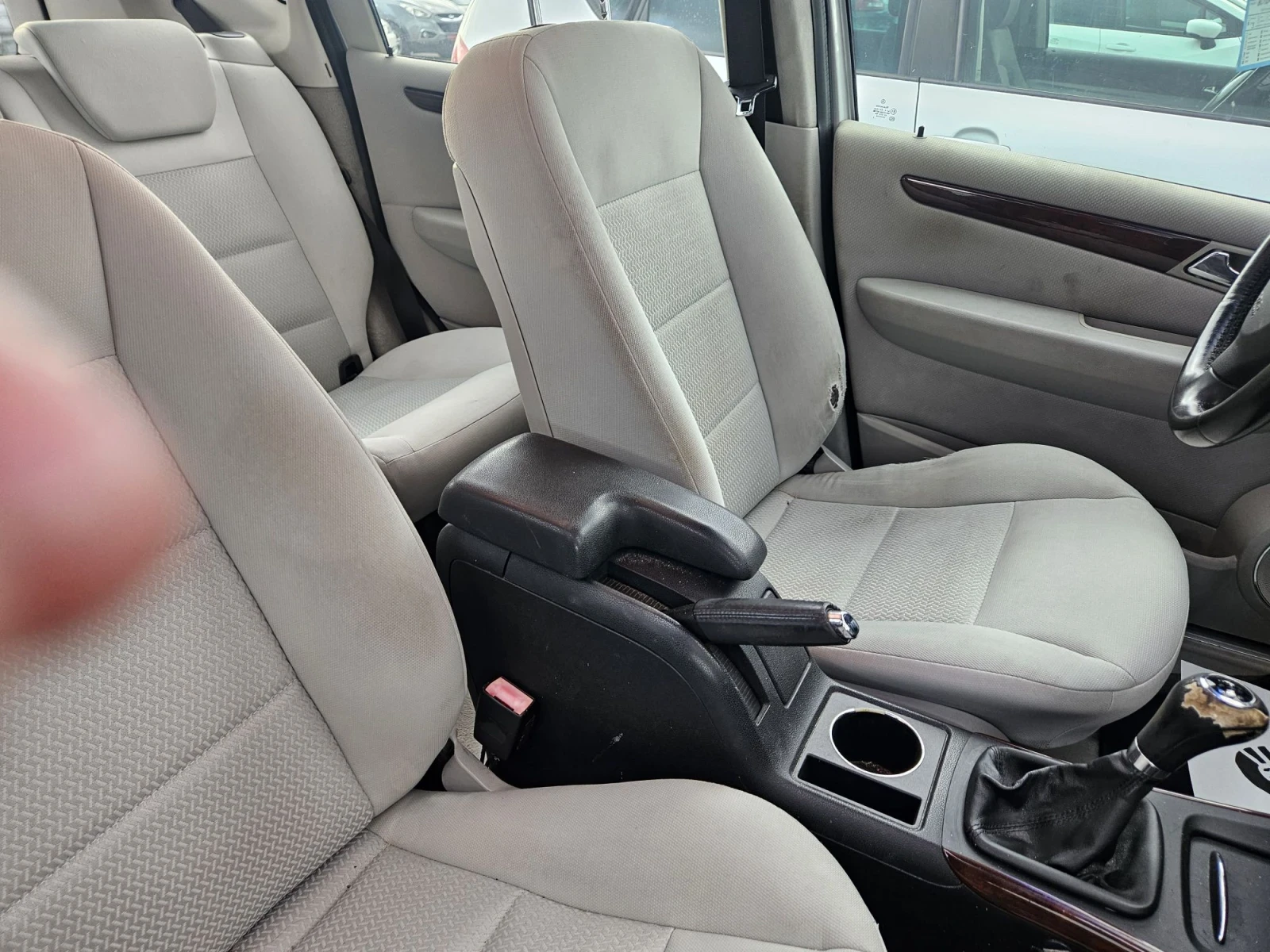 Mercedes-Benz A 180 2.0CDI, снимка 11 - Автомобили и джипове - 56707582