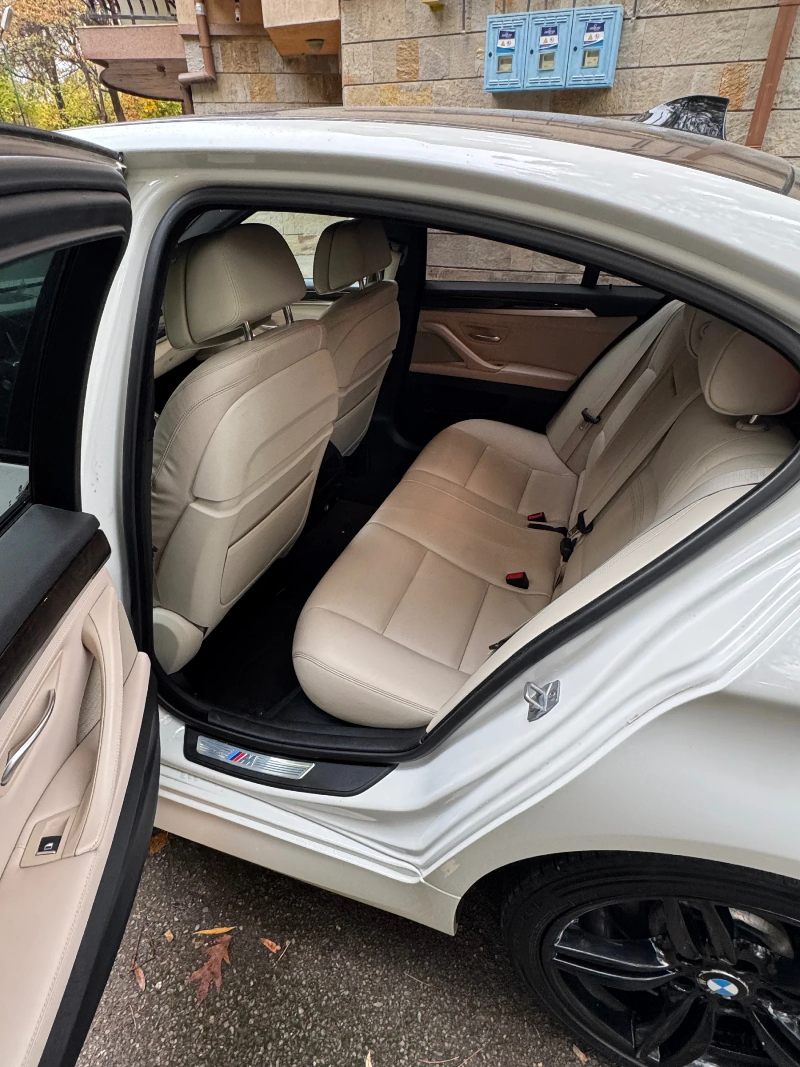 BMW 550 Soft close, facelift, лизинг, снимка 11 - Автомобили и джипове - 56746863