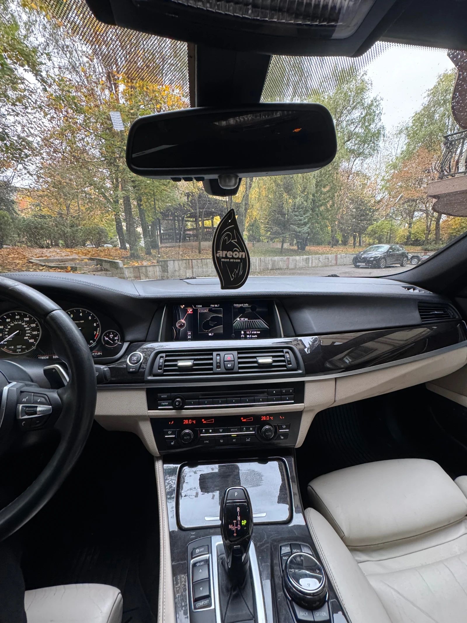 BMW 550 Soft close, facelift, лизинг, снимка 12 - Автомобили и джипове - 56746863