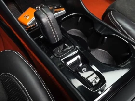 Volvo XC40 B4 R-Design| 252к.с.| ВКЛ.ТЕХНОТЕСТ, снимка 9