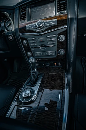 Nissan Armada Platinum/SL 5.8 V8 | Auto.bg — изображение 12