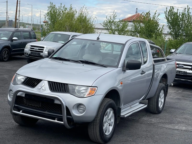 Mitsubishi L200 2.5Di-D Extra Cab 4x4, снимка 1 - Автомобили и джипове - 45116525