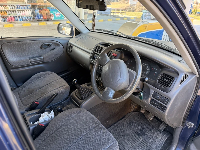 Suzuki Grand vitara, снимка 5 - Автомобили и джипове - 49090328