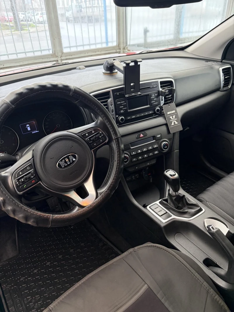 Kia Sportage, снимка 4 - Автомобили и джипове - 53514245