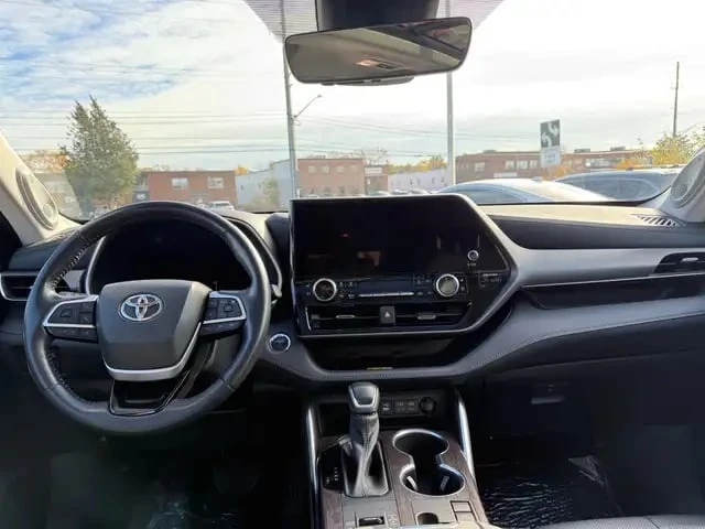 Toyota Highlander / Hybrid Limited AWD / ОБДУХВАНЕ / 360  / JBL /, снимка 16 - Автомобили и джипове - 53361210