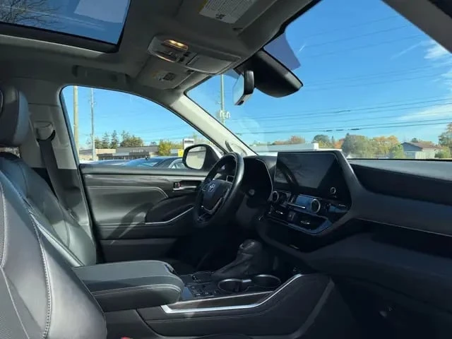 Toyota Highlander / Hybrid Limited AWD / ОБДУХВАНЕ / 360  / JBL / - изображение 9