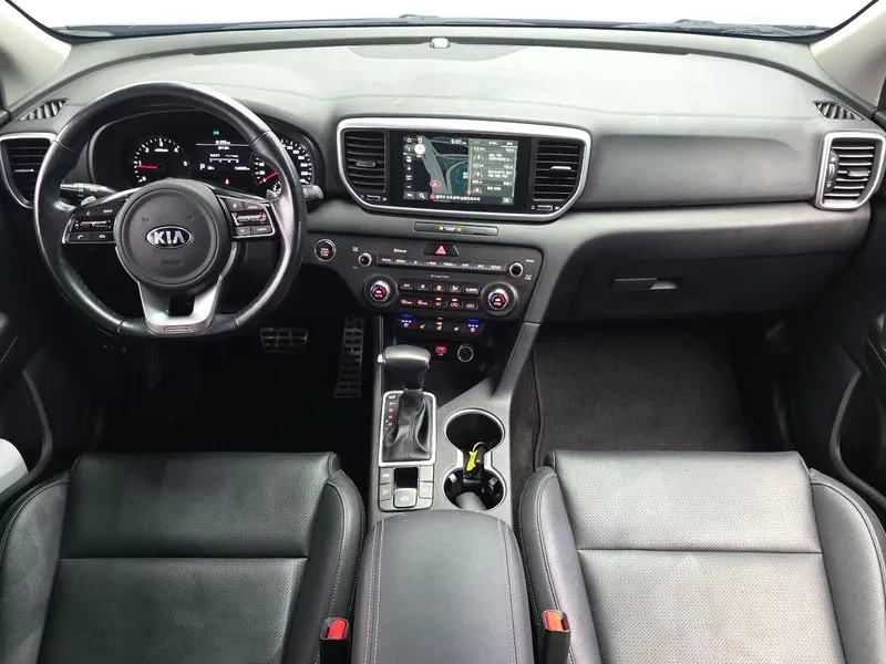 Kia Sportage Diesel 1.6 2Wd Prestige, снимка 7 - Автомобили и джипове - 56287200