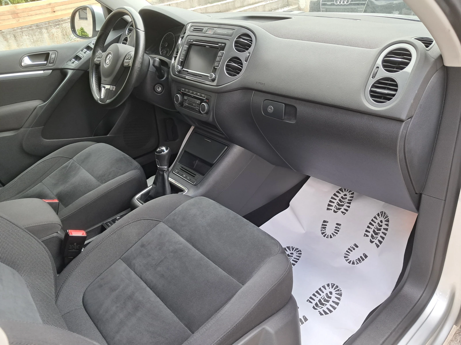 VW Tiguan 2.0TDi-4Motion-83000 км - изображение 7