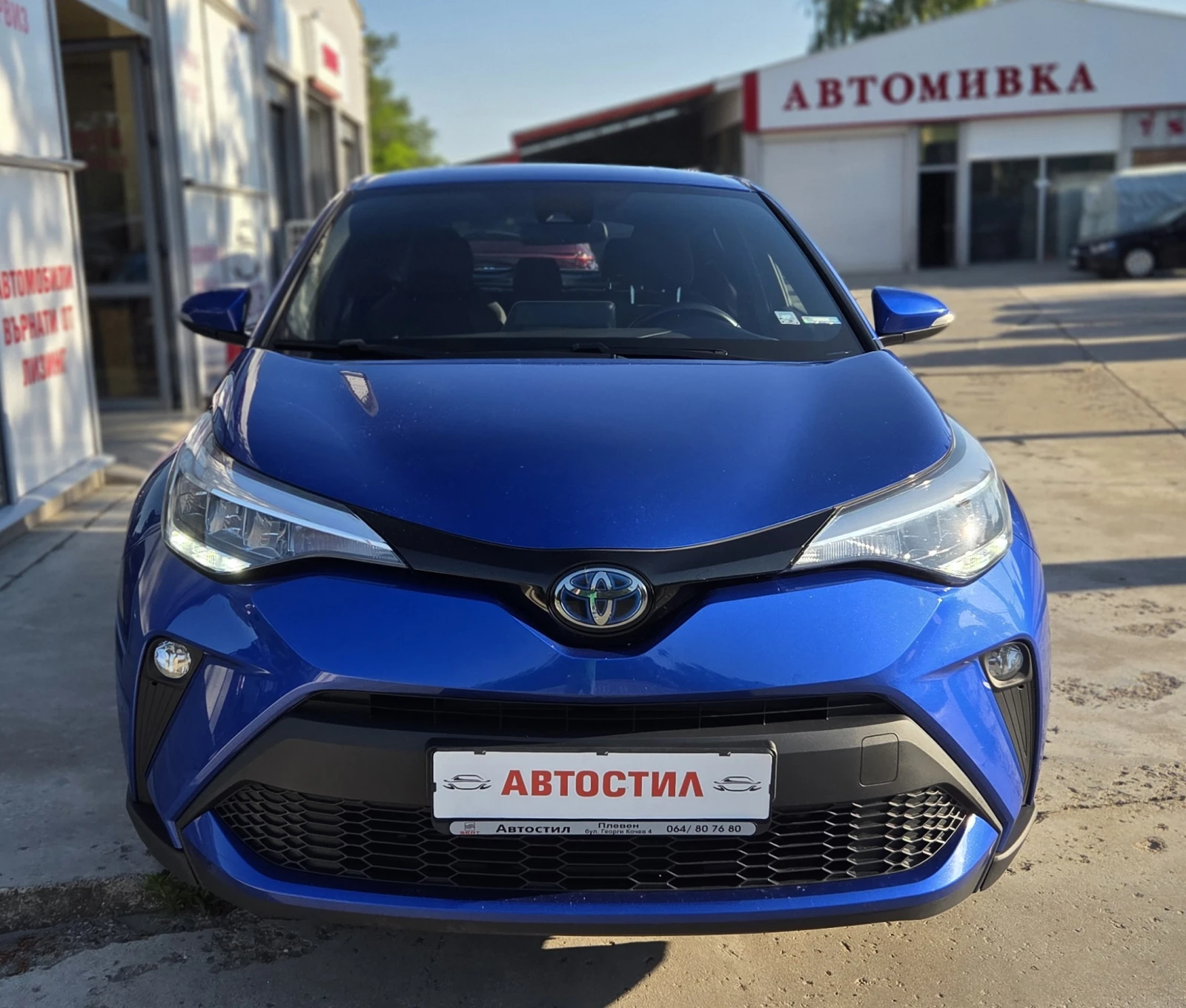 Toyota C-HR ГАРАНЦИЯ FACELIFT  1.8 HYBRID - изображение 2