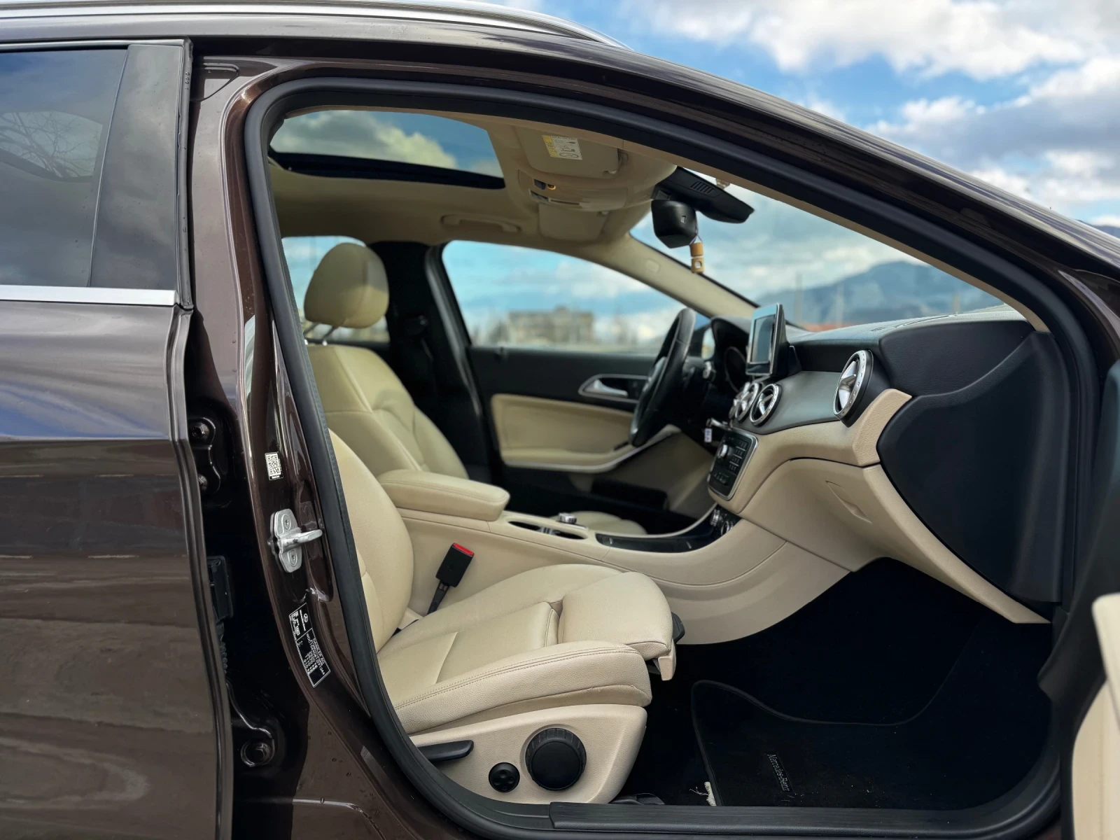 Mercedes-Benz GLA 200 CDI/�������� | Mobile.bg � ����������� 11