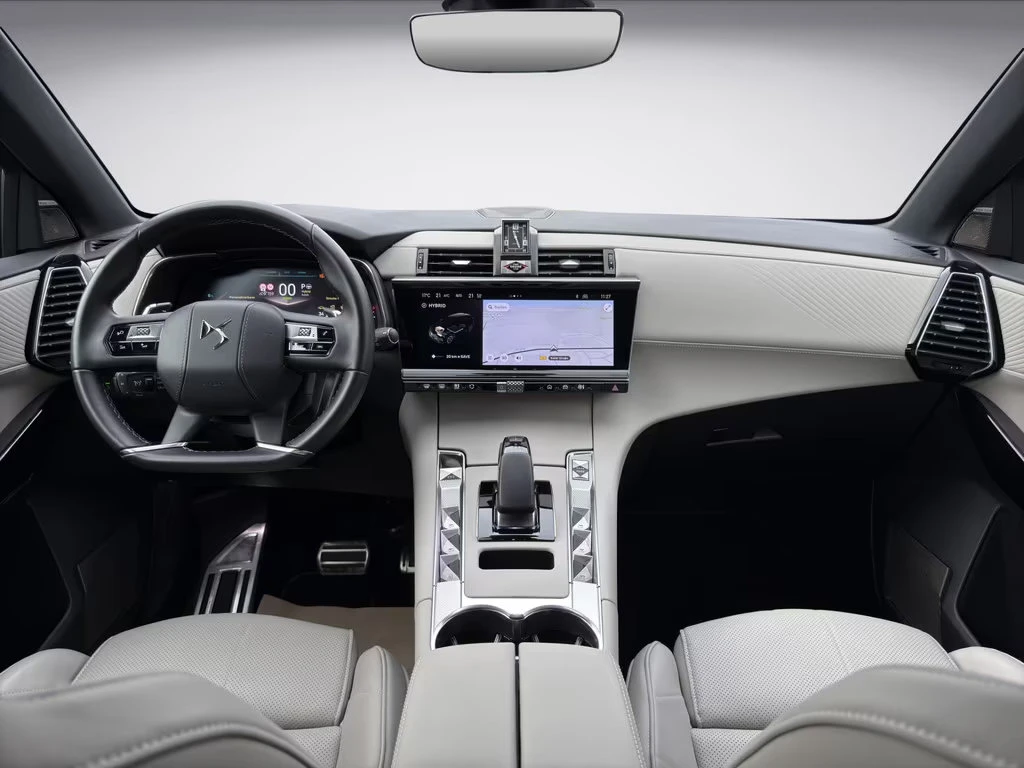 DS DS 7 Crossback 1.6PHEV/360HP/PERF./4X4/PANO/360/FOCAL/MEMO/899g - изображение 8