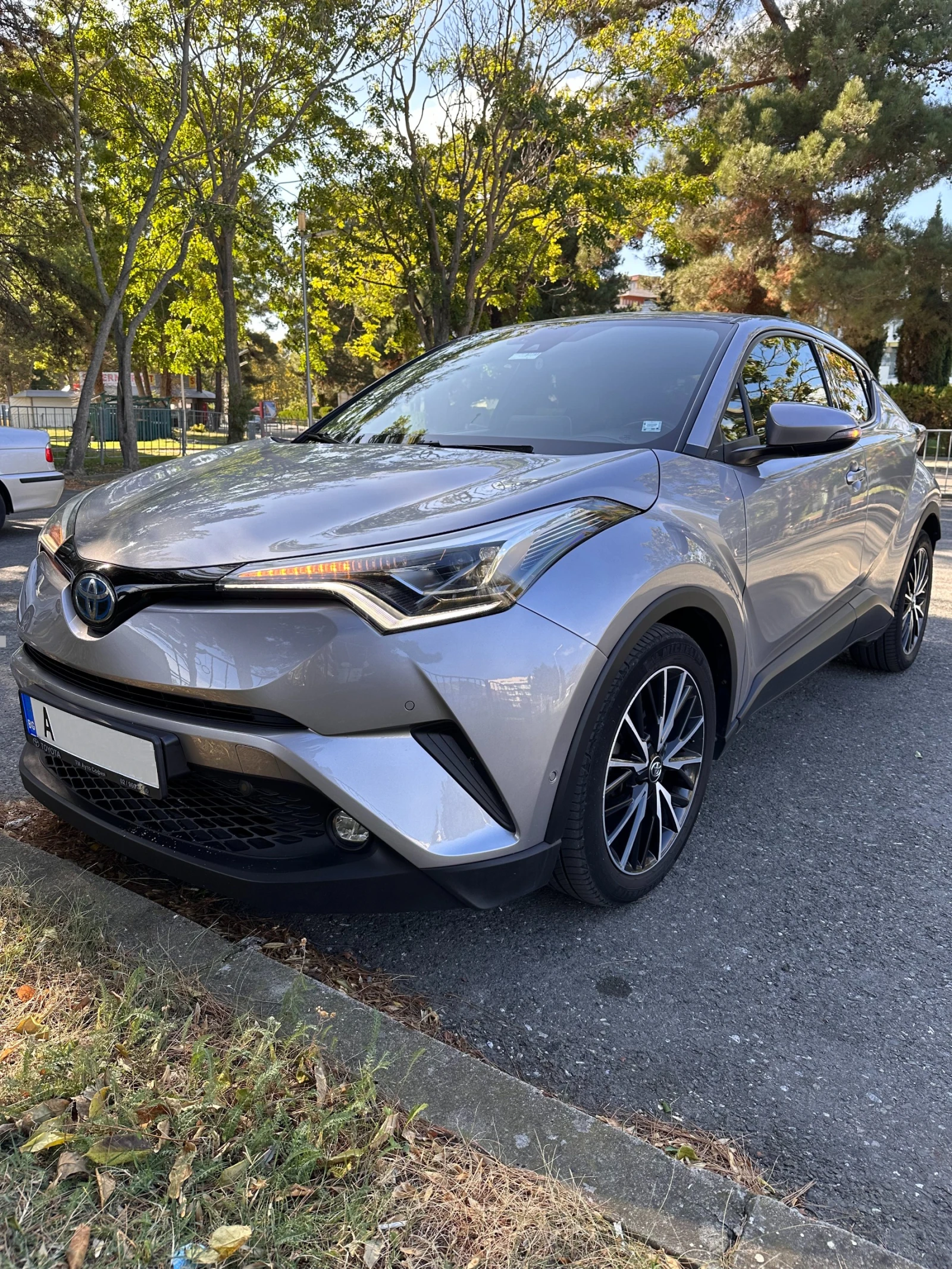 Toyota C-HR сменена хибридна батерия