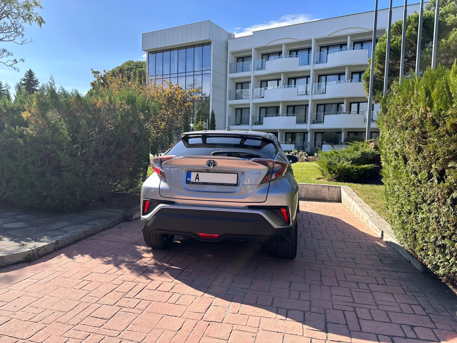 Toyota C-HR ������� �������� ������� | Mobile.bg � ����������� 2
