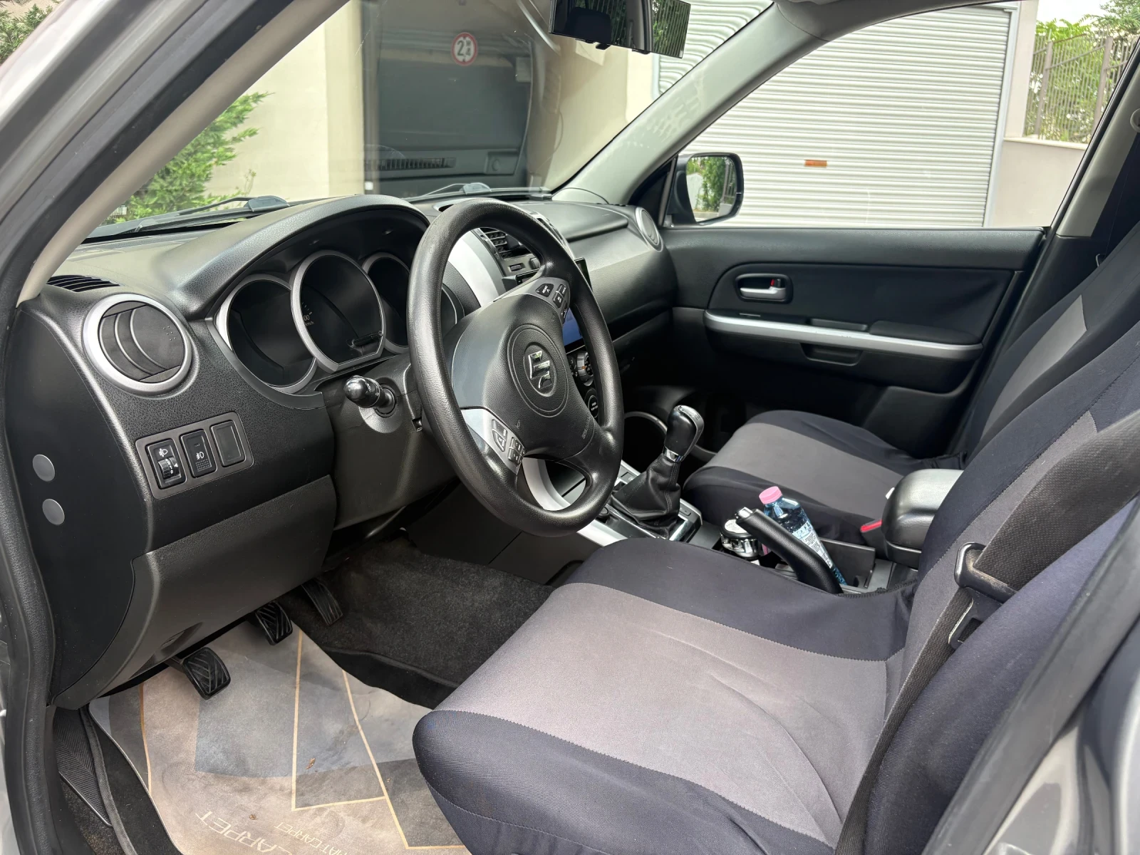 Suzuki Grand vitara, снимка 9 - Автомобили и джипове - 54893273