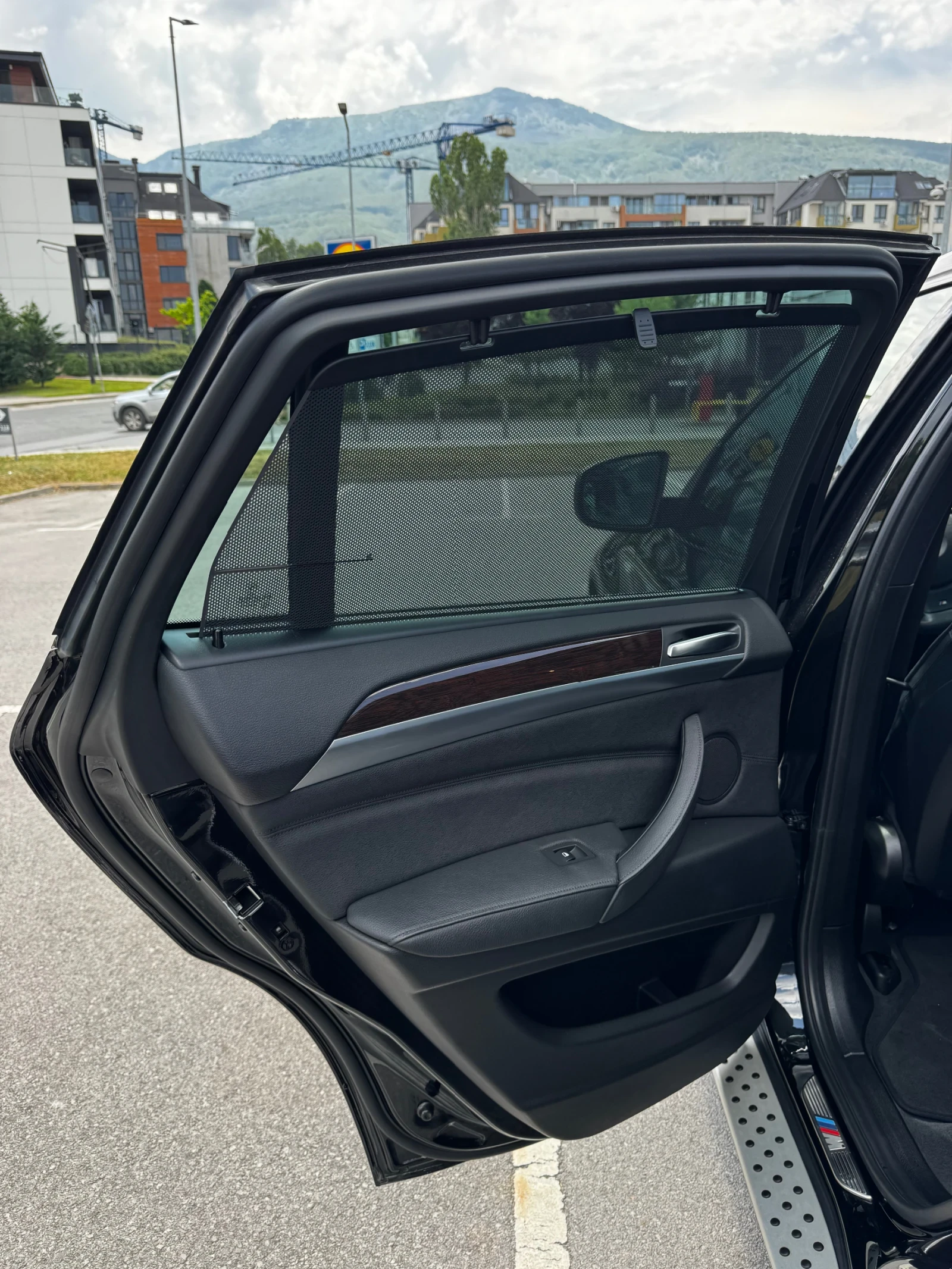 BMW X6 xDrive35i Facelift, M пакет интериор, реални килом, снимка 11 - Автомобили и джипове - 55102019