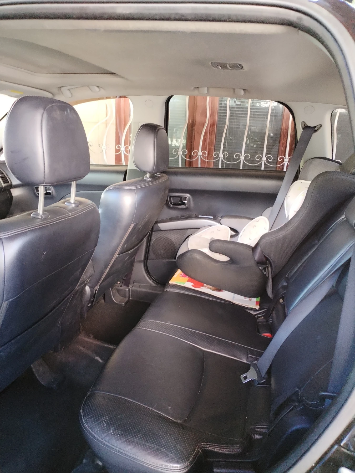 Mitsubishi Outlander 2.2, снимка 12 - Автомобили и джипове - 55117127