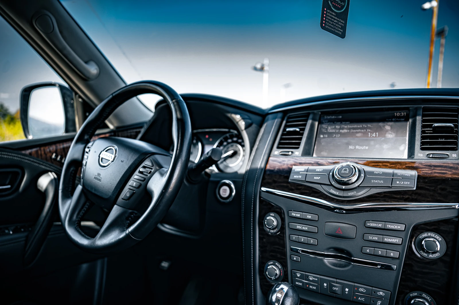 Nissan Armada Platinum/SL 5.8 V8, снимка 14 - Автомобили и джипове - 55924749