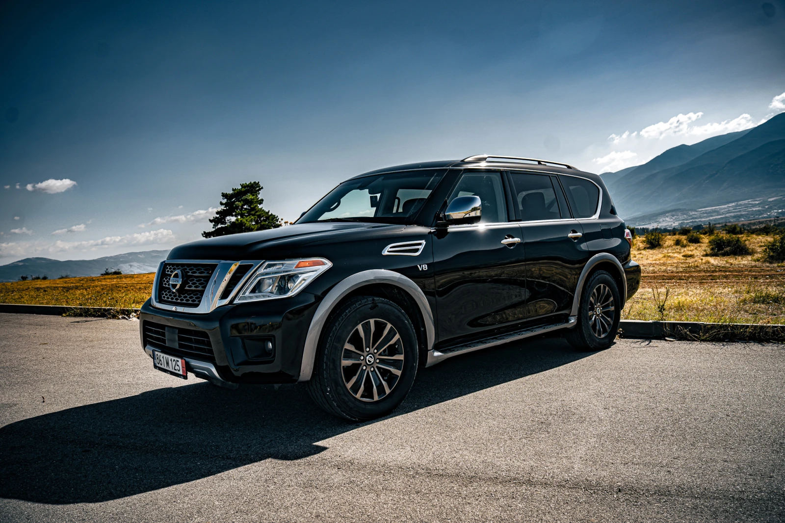 Nissan Armada Platinum/SL 5.8 V8, снимка 3 - Автомобили и джипове - 55924749
