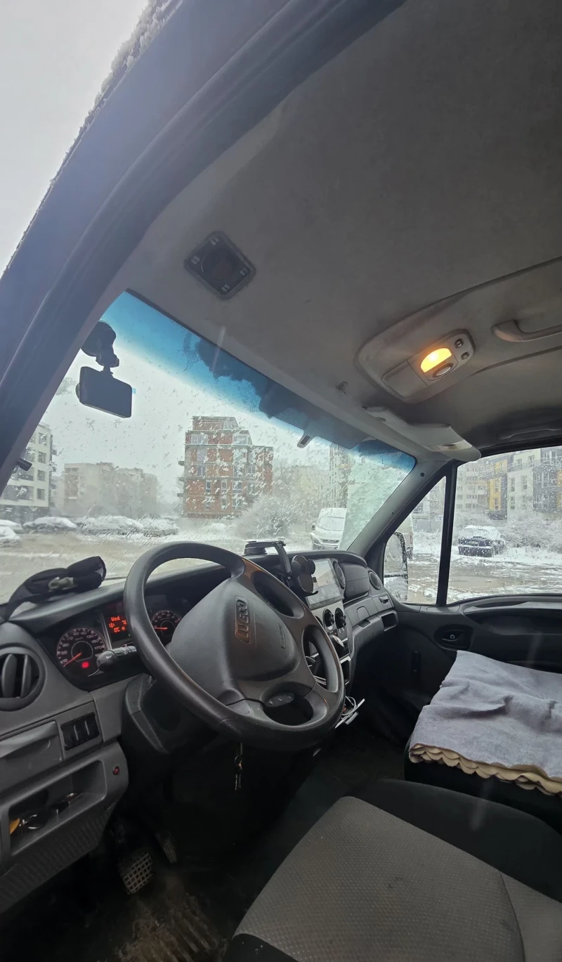 Iveco 35c13 Daily, снимка 10 - Бусове и автобуси - 53343572