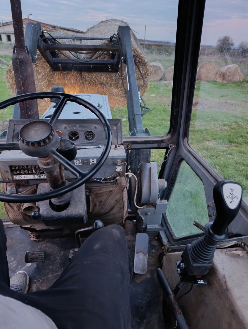 Трактор ЮМЗ  Д65, снимка 2 - Селскостопанска техника - 46393519