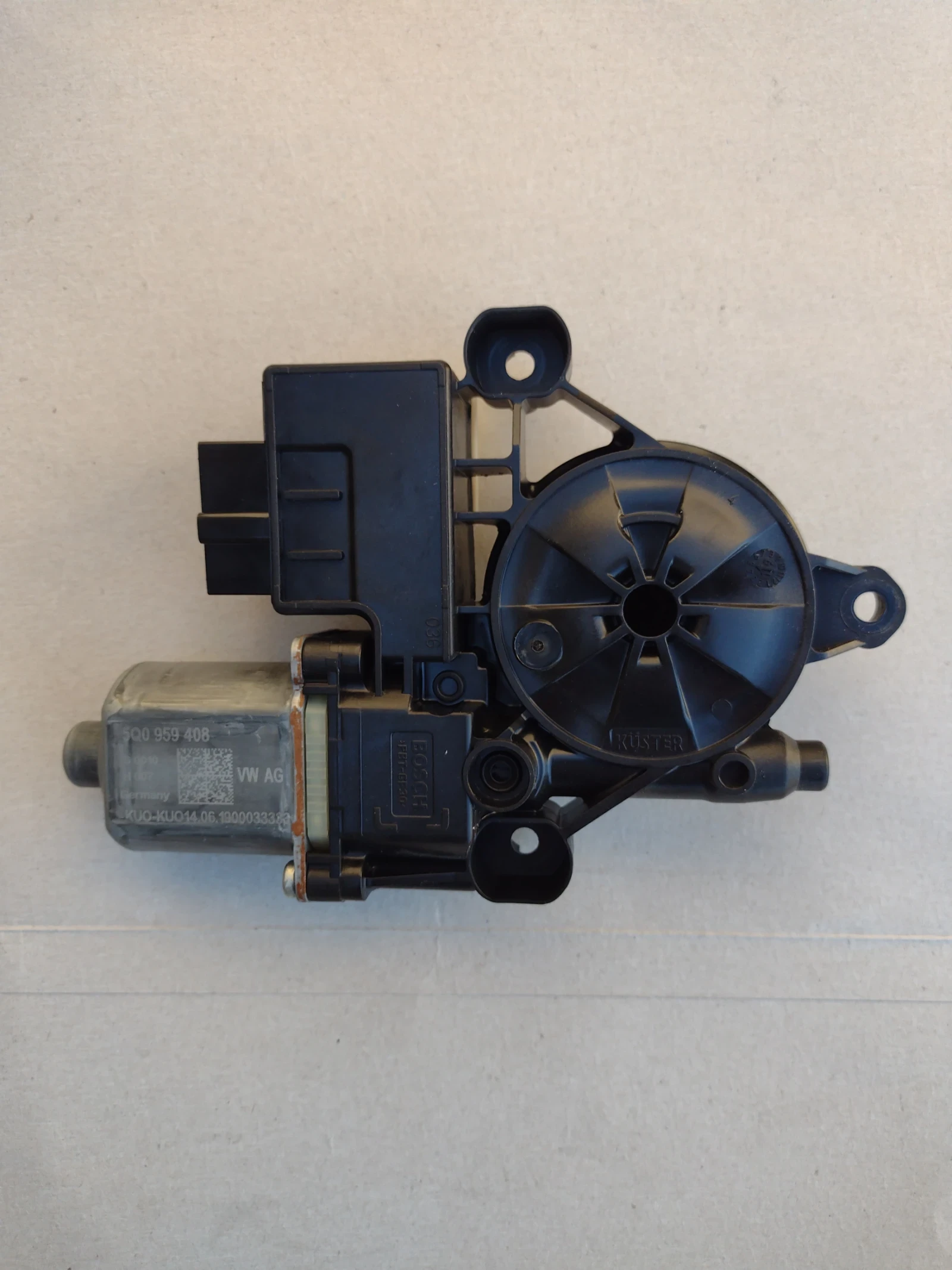 5Q0959408         VW T-Cross  5Q0 959 408   E-850202014 | Mobile.bg   1