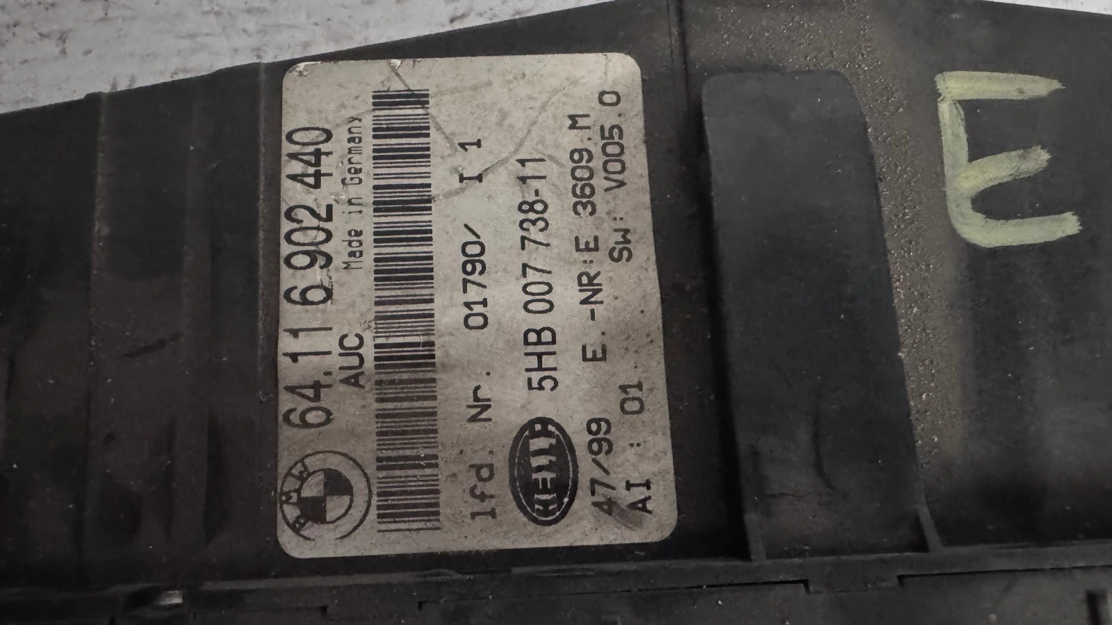   /  /  a BMW E46 -64.116902404 / 5HB007738-11 | Mobile.bg   2