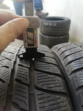 Гуми Зимни 275/40R19, снимка 6