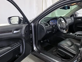 Chrysler 300c, снимка 10