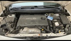 Opel Astra GTC 2.0 CDTI ECOFLEX START/STOP, снимка 15