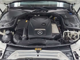 Mercedes-Benz C 300 * CARFAX * ЦЕНА ДО БГ, снимка 17