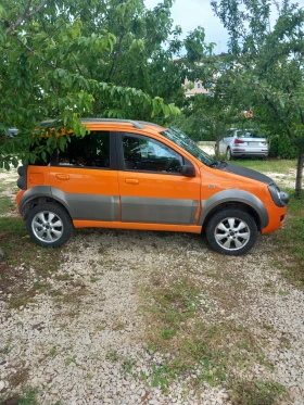 Fiat Panda Крос, снимка 3