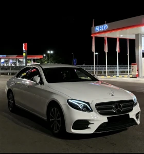 Mercedes-Benz E 220 AMG-LINE 9G TRONIC, снимка 1