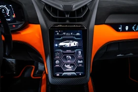 Lamborghini Revuelto  Arancio Apodis, снимка 12