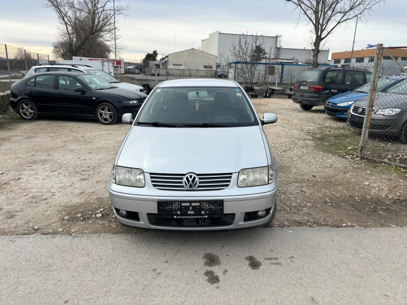 VW Polo 1.4 i, снимка 1 - Автомобили и джипове - 43817471