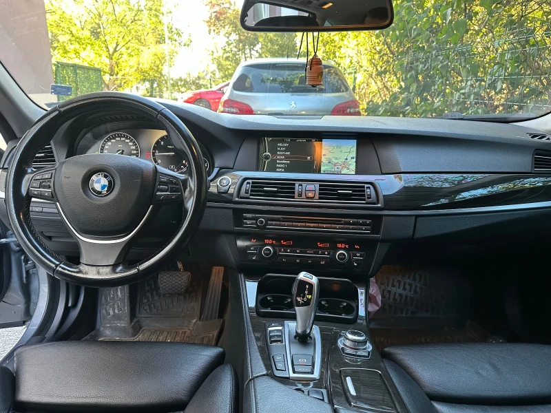 BMW 525 525d xdrive, напълно обслужен, f11, pano, снимка 8 - Автомобили и джипове - 47865013