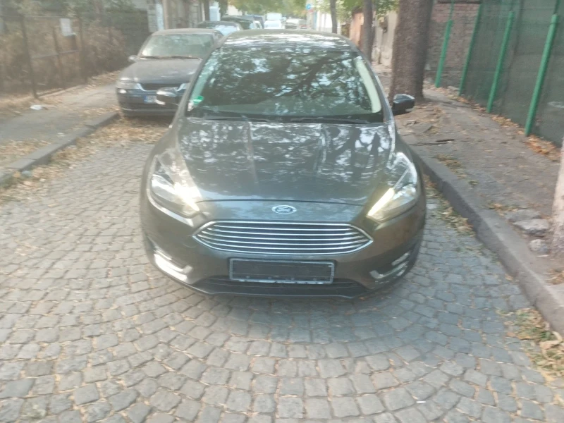 Ford Focus 1.5, снимка 1 - Автомобили и джипове - 47465933