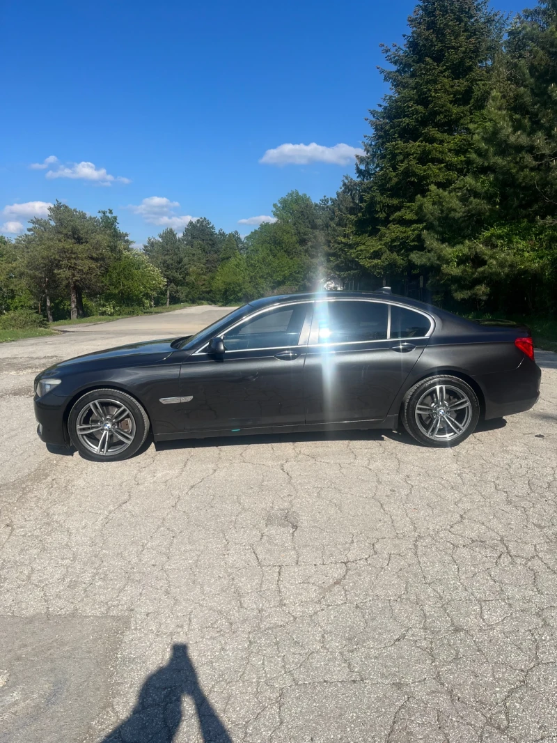 BMW 740 D Xdrive , снимка 2 - Автомобили и джипове - 48787099