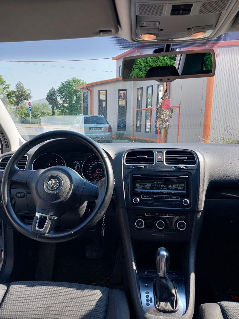 VW Golf 1.6 TDI DSG COMFORTLINE, снимка 6 - Автомобили и джипове - 51972896