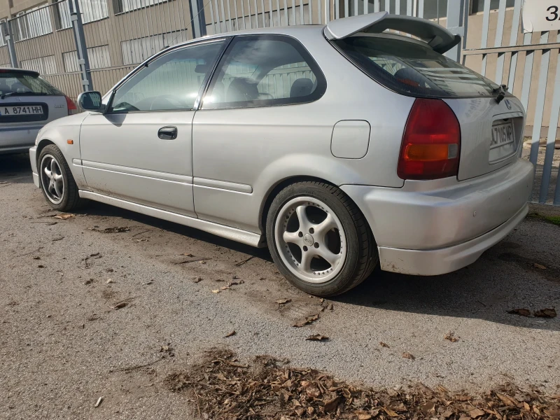 Honda Civic Хечбег, снимка 5 - Автомобили и джипове - 52516894