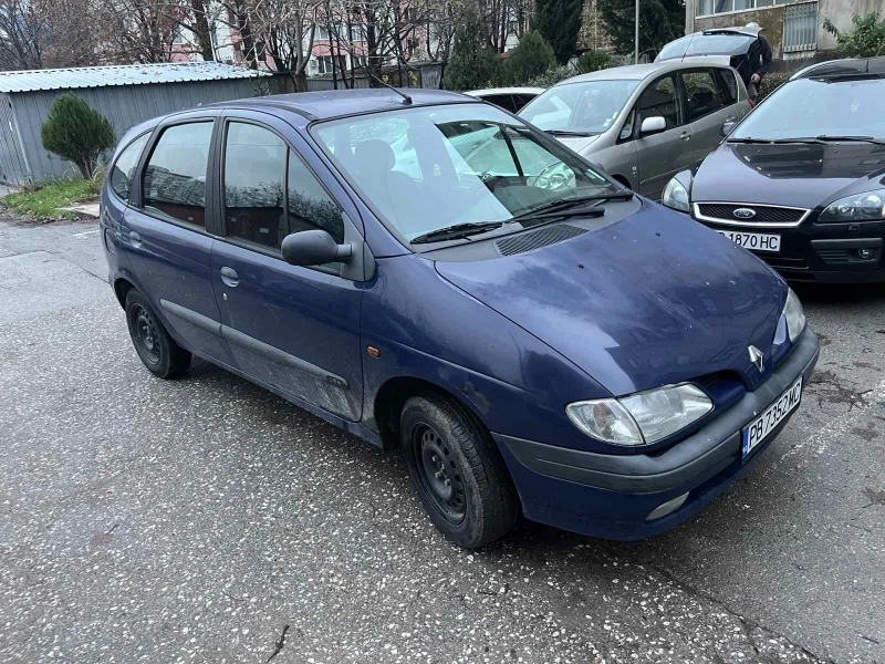 Renault Scenic, снимка 3 - Автомобили и джипове - 52713423