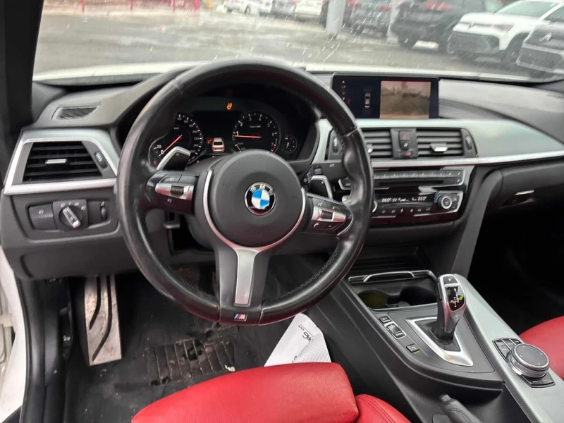 BMW 340 i xDrive 2018* CARFAX * БЕЗ ПЪРВОНАЧАЛНА ВНОСКА, снимка 9 - Автомобили и джипове - 52861635