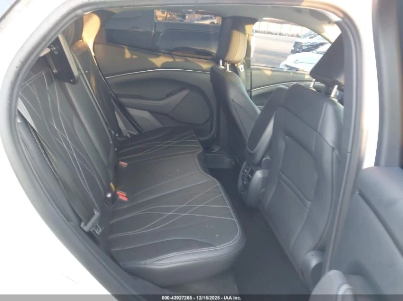 Ford Mustang Mach-E N 4X2 Drive, снимка 15 - Автомобили и джипове - 53066585