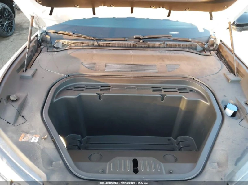 Ford Mustang Mach-E N 4X2 Drive, снимка 17 - Автомобили и джипове - 53066585