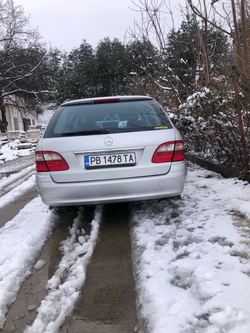 Mercedes-Benz E 280, снимка 4 - Автомобили и джипове - 53324627