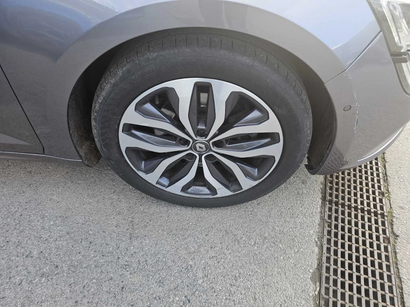 Renault Talisman 1.6 TCe 200 EDC, снимка 16 - Автомобили и джипове - 53439949