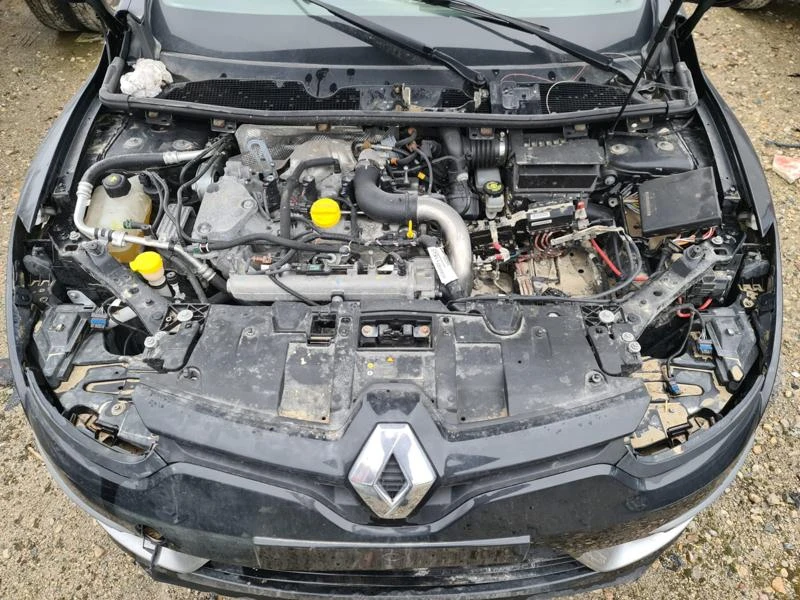 Renault Megane 2.0i - 220kc , снимка 11 - Автомобили и джипове - 38195842