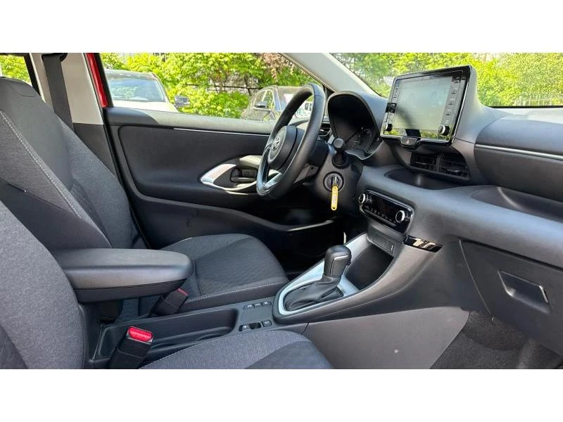 Toyota Yaris 1.5 HSD FANCY - изображение 6