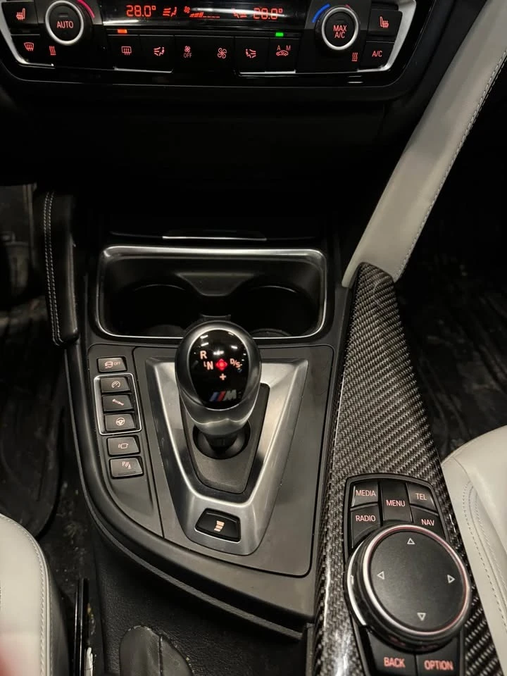 BMW M4 FULL EXTRI * * CARFAX * * АВТОКРЕДИТ * * , снимка 17 - Автомобили и джипове - 52749141